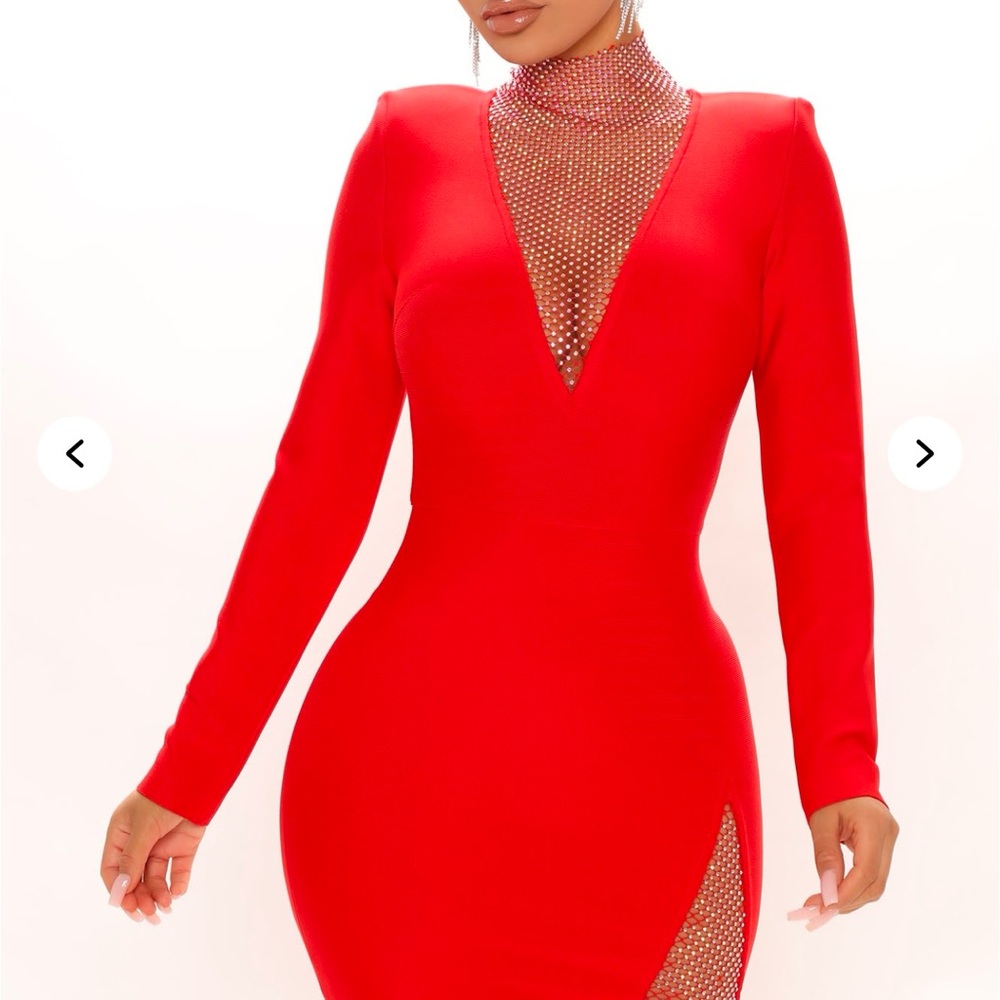 Elegant Red Long Sleeve Dress